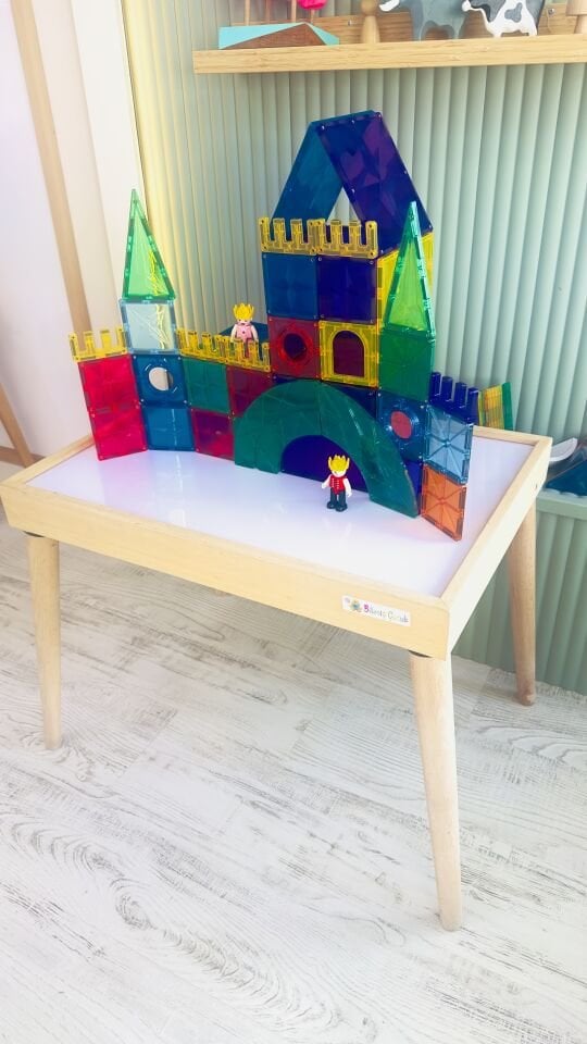 Işıklı Masa Montessori 16 Renkli Ahşap Oyuncak (Reggio Emilia Tablası Ayaklı)