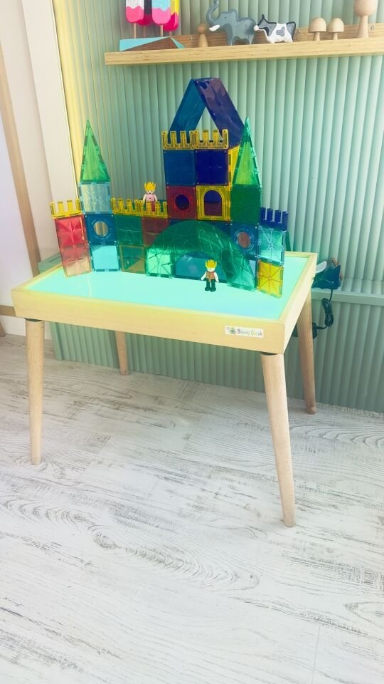 Işıklı Masa Montessori 16 Renkli Ahşap Oyuncak (Reggio Emilia Tablası Ayaklı)
