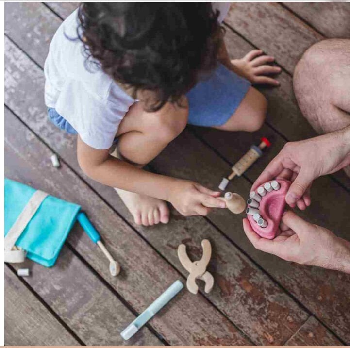 Waldorf Ahşap Oyuncak Doktor Dişçi Seti