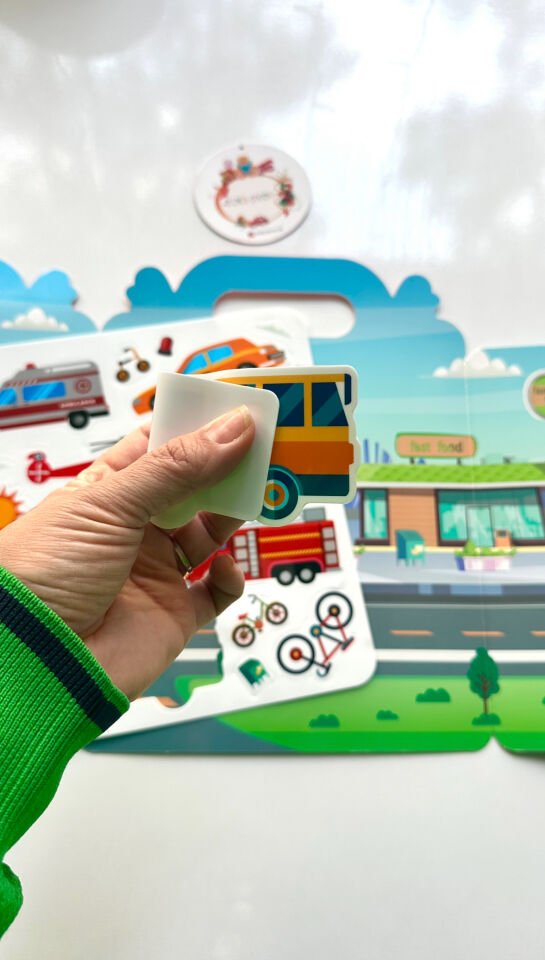 Tekrar Kullanılabilen İlk Sticker Kitabım – Büyük Araçlar