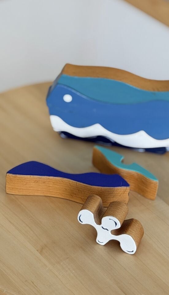 Waldorf Ahşap Su Fışkırtan Balina (17cmx14 cm)