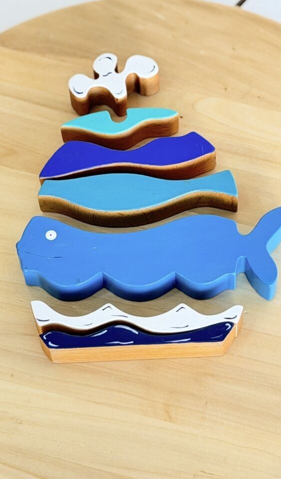 Waldorf Ahşap Su Fışkırtan Balina (17cmx14 cm)