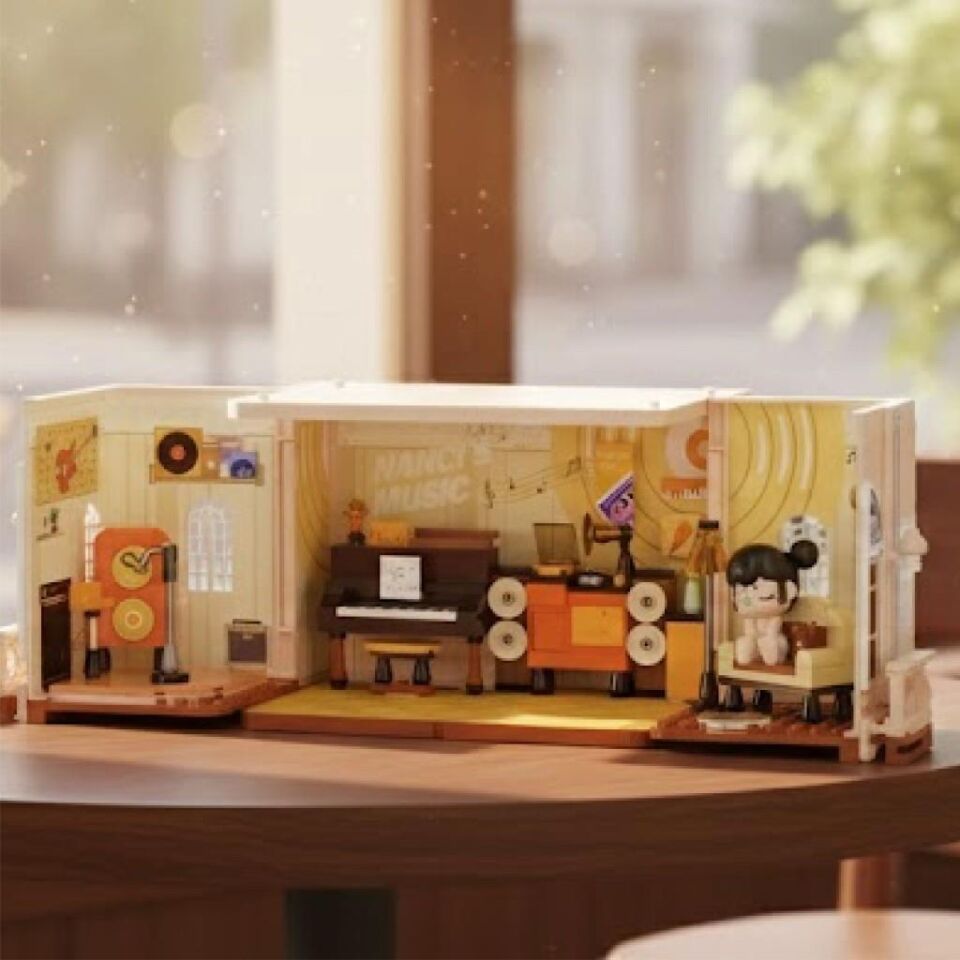 JAKİ NANCİ Büyük Yıldız Müzik Odası 256 Parça Block Oyuncak